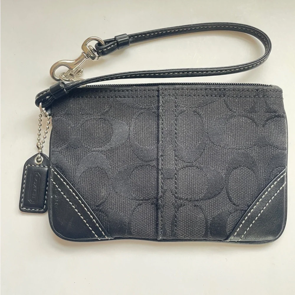 Coach Vintage 90's Y2K Black Signature Logo Leather Fabric Wristlet Wallet Mini
